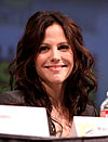 https://upload.wikimedia.org/wikipedia/commons/thumb/b/b9/Mary-Louise_Parker_by_Gage_Skidmore.jpg/100px-Mary-Louise_Parker_by_Gage_Skidmore.jpg